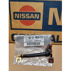 Original Nissan Kohlebürste Anlasser 23380-0M300 Original Nissan Kohlebürste Anlasser 23380-0M300