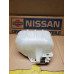 Original Nissan Datsun Sunny B310 Waschwasserbehälter mit Pumpe 27480-H8702