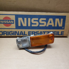Original Nissan Datsun Skyline Blinker rechts 26120-S5500