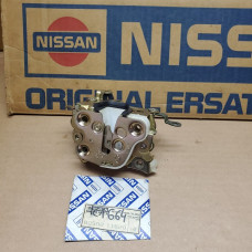 Original Nissan Pathfinder WD21 Pickup D21 Türschloss rechts vorne 80502-11G20