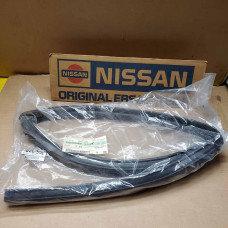 Original Nissan Qashqai J10 Fensterführungsgummi hinten links 82331-JD20A 82331-JD24B 82331-JD00A 82331-1YA0A Original Nissan Qashqai J10 Fensterführungsgummi hinten links 82331-JD20A 82331-JD24B 82331-JD00A 82331-1YA0A