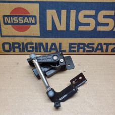 Original Nissan Pathfinder R51 Sensor Niveau Regulierung Hinterachse 53820-EB31B 53820-EB31A Original Nissan Pathfinder R51 Sensor Niveau Regulierung Hinterachse 53820-EB31B 53820-EB31A