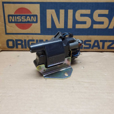Original Nissan Micra K10 Sunny B12 Sunny N13 Zündspule mit Transistor 22448-19B10 Original Nissan Micra K10 Sunny B12 Sunny N13 Zündspule mit Transistor 22448-19B10