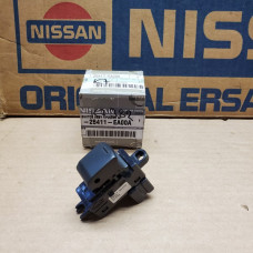 Original Nissan Navara D40 Pathfinder R51 Note E11 Fensterheberschalter Beifahrer 25411-EA00A
