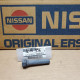 Original Nissan Patrol Y61 Bolzen Bremssattel vorne 44140-VB200