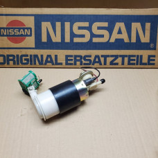 Original Nissan Bluebird T12 Bluebird T72 Benzinpumpe 17042-D5660 Original Nissan Bluebird T12 Bluebird T72 Benzinpumpe 17042-D5660