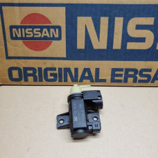 Original Nissan Juke F15 Evalia NV200 Note E12 Qashqai J11 Magnetventil 14956-00Q1M