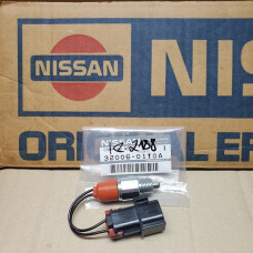 Original Nissan Cabstar F24M Neutralschalter 32006-01T0A