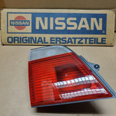 Original Nissan Primera WP11 Rücklicht links innen 26555-8F888