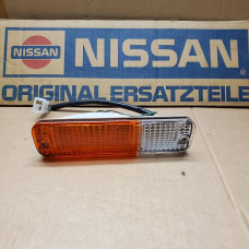 Original Nissan Datsun Sunny B310 Blinker links 26125-H8810 Original Nissan Datsun Sunny B310 Blinker links 26125-H8810