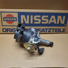 Original Nissan Prairie M10 Verteiler 22100-28R01 22100-28R02