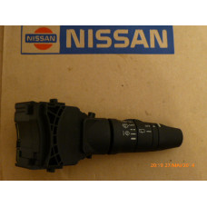 Original Nissan Almera Tino V10M Schalter Scheibenwischer 25260-AV765