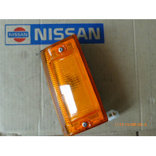 Original Nissan Prairie M10 Seitenblinker links 26165-27R00