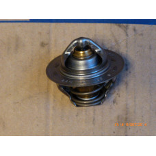 Original Nissan Terrano WD21 Pickup D21 Urvan E24 Vanette GC22 Thermostat 21200-80W05
