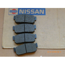 Original Nissan Primera W10 Maxima A32 Bremsbeläge hinten 44060-87N90 44060-7E690 D4060-31U92 D4060-5M490