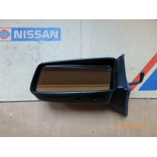Original Nissan Datsun Sunny B11 Außenspiegel links 96302-04A11