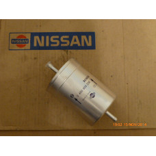 Original Nissan Primera P10 Serena C23M Kraftstofffilter 16400-70J00