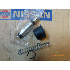 Original Nissan Patrol 280ZX Bluebird Terrano 200SX Laurel Cherry Rep.Set Kupplungszylinder 30611-10V27 30611-41L25 30611-71L25 30611-N4025 30611-30P27 30611-0H625 30611-10V26