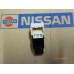 Original Nissan Patrol Y61 Terrano R20 Pickup D22 X-Trail T30 Almera Tino V10M Schalter Fensterheber 25411-0V000