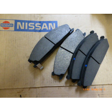 Original Nissan Bremsbeläge vorne Pickup D22 41060-VJ490 41060-3S590 D1060-2S790 41060-2S790