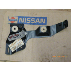 Original Nissan Micra K10 Halter Stoßstange vorne links 62221-21B00