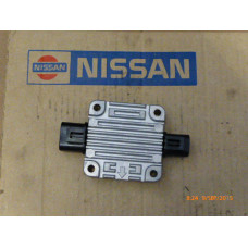 Original Nissan 200SX Bluebird Sunny Zündspule 22020-85M10 22020-85M00
