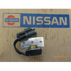 Original Nissan 300ZX Z31 Fairlady Z31 Transistor 22020-12P11