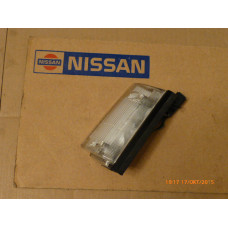 Original Nissan Datsun Sunny B11 Standlicht links 26145-16A00 
