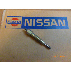 Original Nissan Terrano R20 Terrano WD21 Patrol Y60 Patrol Y61 Glühkerze 11065-G2400 11065-31N00