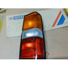 Original Nissan Pathfinder WD21 Rückleuchte rechts Taillight RH 26554-41G00