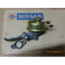 Original Nissan Bluebird T12 Bluebird U11 Prairie Benzinpumpe 17010-04E25