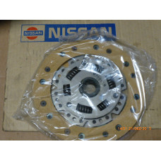   Original Nissan Datsun Cherry FII Cherry N10 Cherry E10 Kupplungsscheibe 30100-M7091 30100-M9000 30100-M7092 30100-M7094