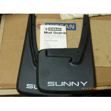Original Nissan Sunny N13 Schmutzfänger hinten KE788-70M86