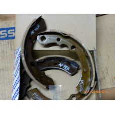 Original Nissan Datsun Cherry Bremsbacken hinten 44060-M0225