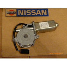   Original Nissan Sunny N14 Fensterhebermotor vorne rechts 80730-52C05