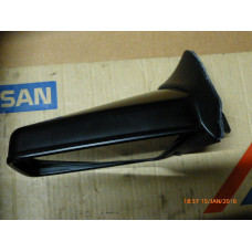 Original Nissan / Datsun Sunny B11 Außenspiegel links 96302-14A11 96302-14A01