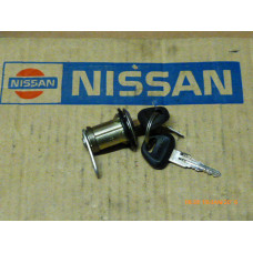 Original Nissan-Datsun Cherry N12 Schließzylinder Heckklappe 90600-01M26 90600-01M25