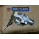 Original Nissan Pathfinder R50 Zündschloss D8700-0W001 D8700-0W002