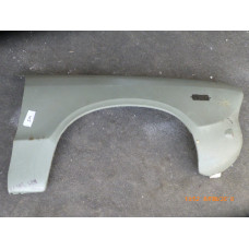 Original Nissan Datsun Sunny B210 Kotflügel rechts 63100-H6200