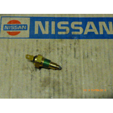 Original Nissan Patrol Y60 Öltemperatur Sensor 16970-22J00
