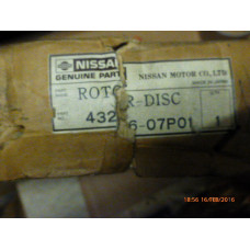 Original Nissan 300ZX Z31 Bremsscheibe hinten 43206-07P01