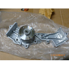 Original Nissan Terrano WD21 Wasserpumpe 21010-12G27 21010-12G26 BA010-12G26