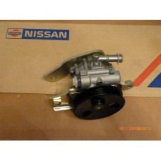 Original Nissan Primera P10E Servopumpe 49110-70J00 ,49110-70J01