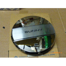 Original Nissan Sunny B11 Radkappe 40315-04A16