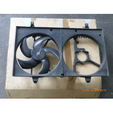 Original Nissan Almera Tino V10M Kühlergebläse mit Rahmen 21481-BU001