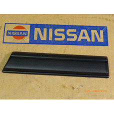Original Nissan Bluebird U11 Zierleiste vorne links 63873-09E60