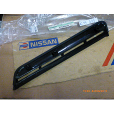 Original Nissan Terrano WD21 Blende Seitenscheibe rechts 76808-41G00