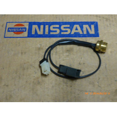 Original Nissan Primera P10 Temperatursensor Klimaanlage 92657-77J00