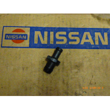 Original Nissan Ventil Kurbelgehäuse Entlüftung 11810-41B02
