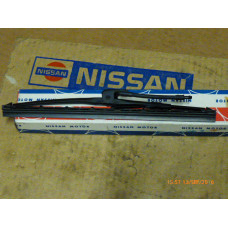 Original Nissan Stanza T11 Scheibenwischer Frontscheinwerfer RH 28677-D1400
